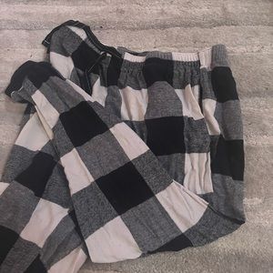 black plaid old navy sweats